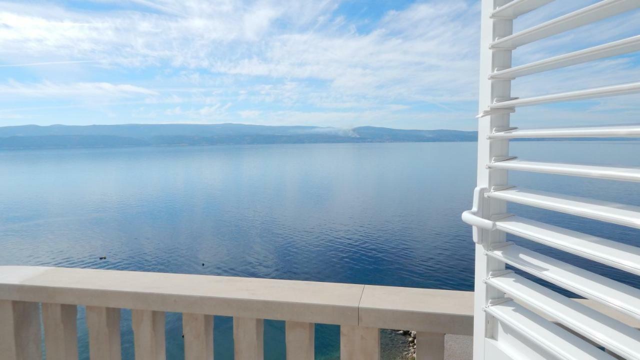 Seafront Apartments Nemira אומיס מראה חיצוני תמונה
