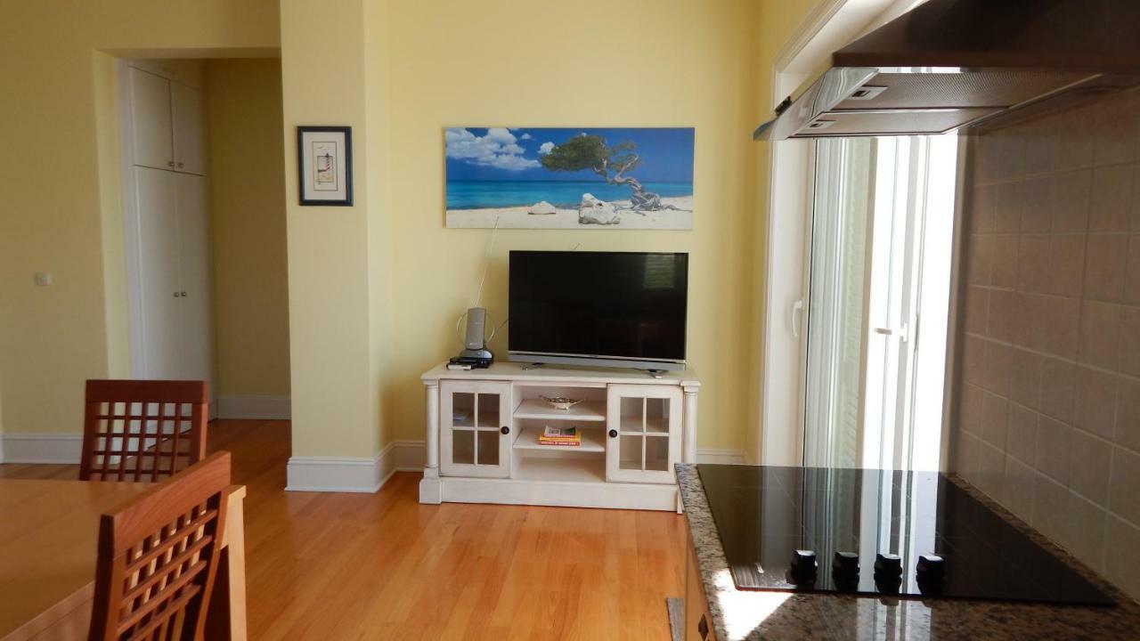 Seafront Apartments Nemira אומיס מראה חיצוני תמונה