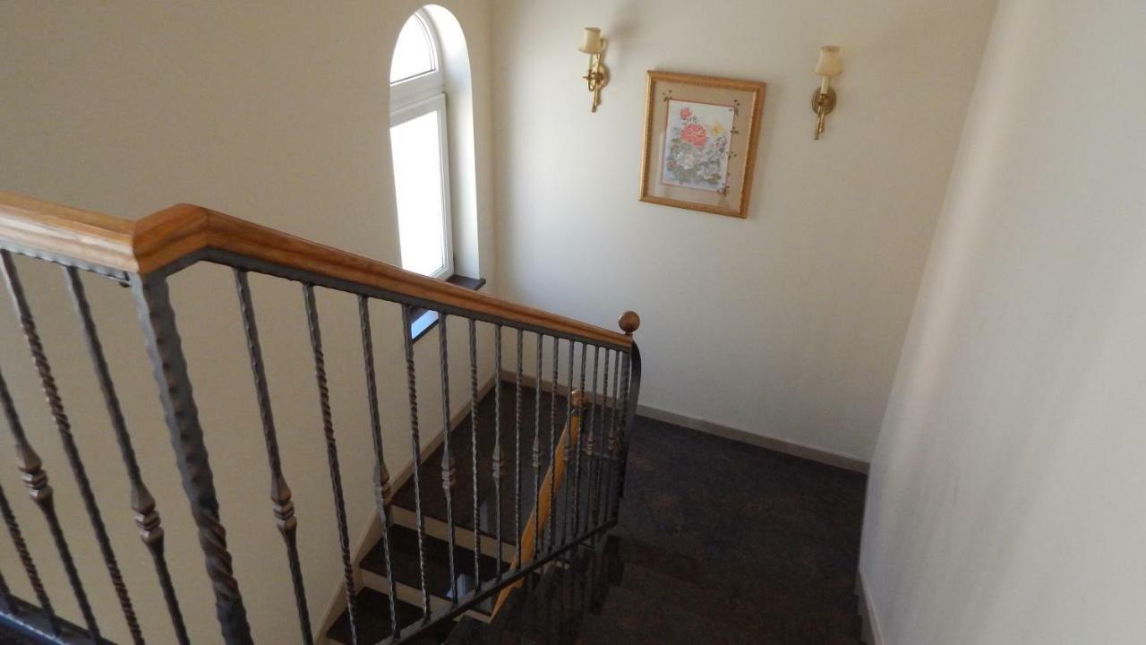 Seafront Apartments Nemira אומיס מראה חיצוני תמונה