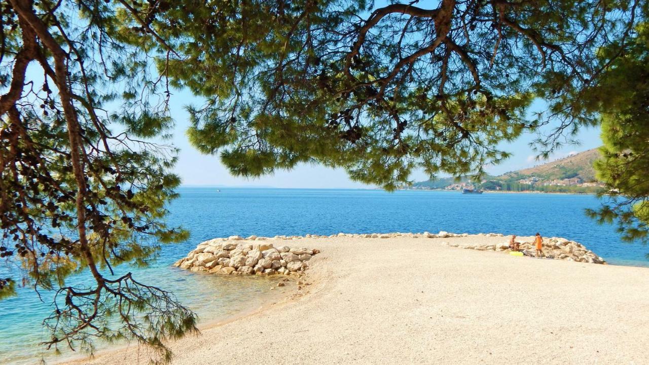 Seafront Apartments Nemira אומיס מראה חיצוני תמונה