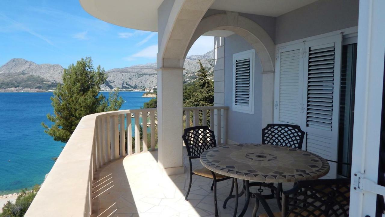 Seafront Apartments Nemira אומיס מראה חיצוני תמונה